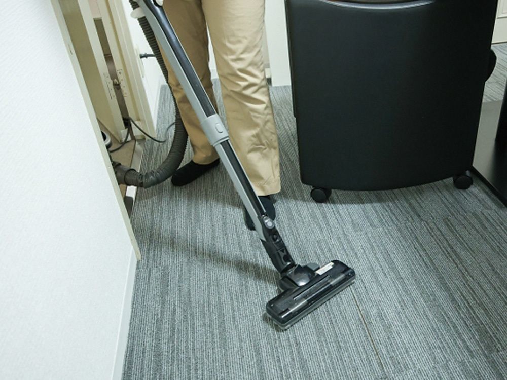 カーペットバキューム清掃