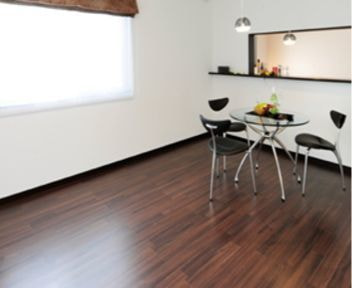 フローリングワックス